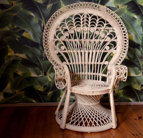Lilu, chair in hand-woven rattan mini 