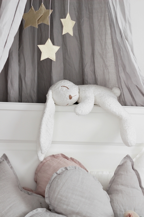 Bed mobile powder pink moon with gold stars, Cotton & Sweets 