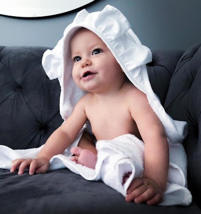 Ng Baby, White hooded towel with flounce, bath cape
