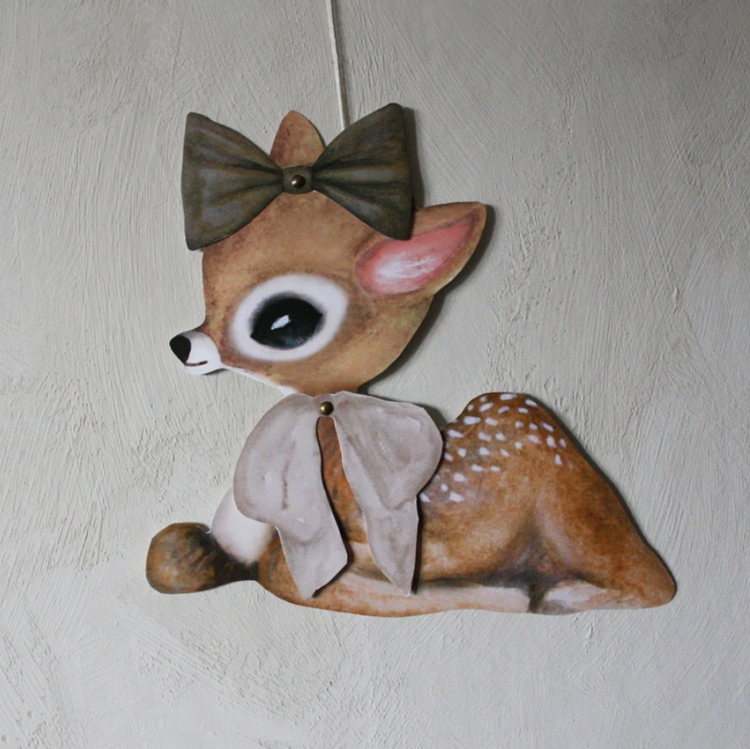 Dessin Design, vimpel DIY - lying bambi 
