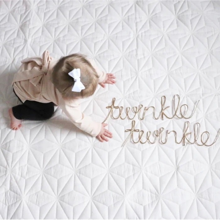 Ord – Twinkle , Adore us babies 