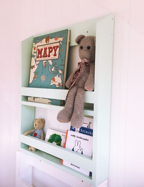 Wooden bookcase for the children's room 