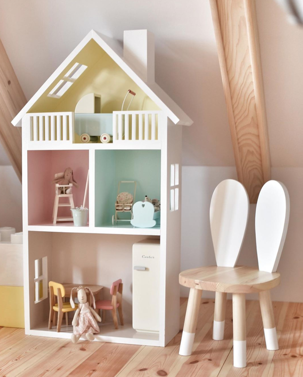 Handmade wooden dollhouse 