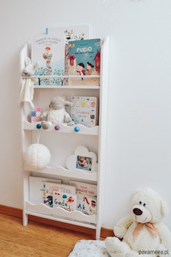 Bookshelf for the kids room , FRILL white
