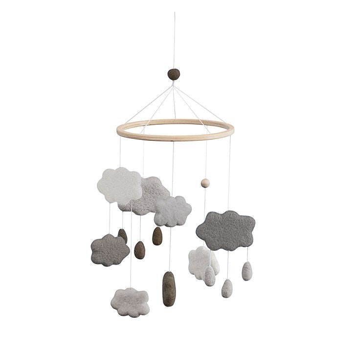 Sebra bed mobile warm grey clouds 