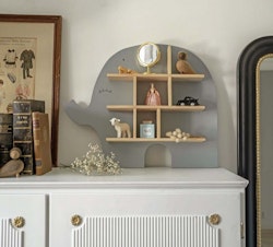 Jabadabado, shelf elephant