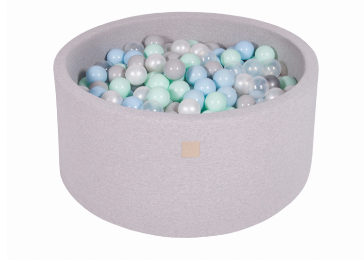 Meow, ljusgrå bollhav 90x40 med 300 bollar (pearl,grey,transparent,mint,baby blue) 