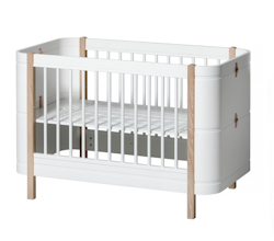 Oliver Furniture, spjälsäng/växasäng Mini+, vit/ek