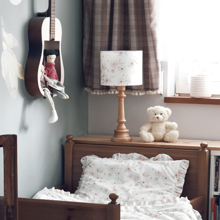 Lamps&Company, Bordslampa till barnrummet, blossom/trä sammet 
