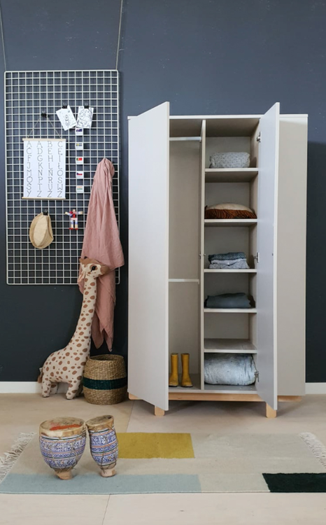 Woodluck, garderob med bokhylla, BASIC Garderob med bokhylla