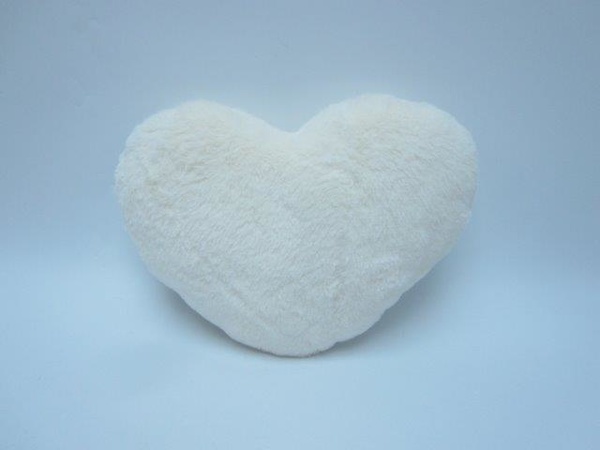 Heart cushion, white 