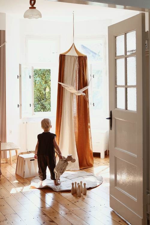 Moi Mili, Bed Canopy  - Circus