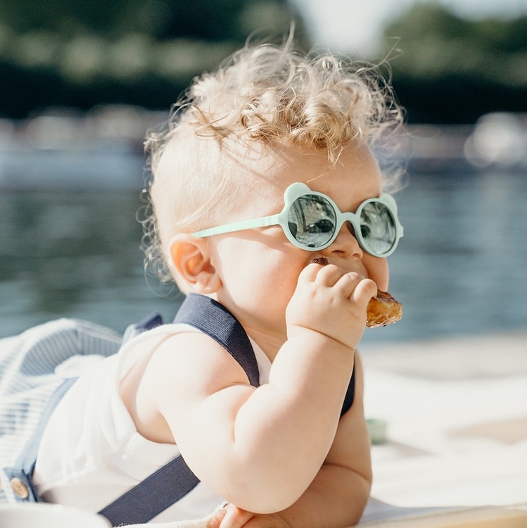 Kietla, solglasögon för barn, Ours`on, Almond Green - Babylove.se