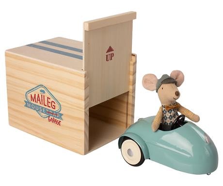 Maileg, mouse with car & garage 