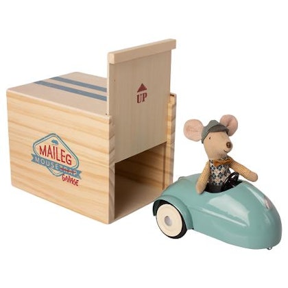 Maileg, mouse with car & garage