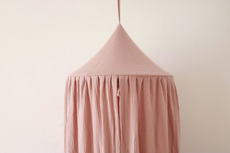 Moi Mili,  Bed Canopy - Baby Pink 