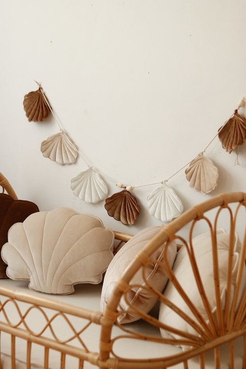 Moi Mili, vimpel i sammet snäcka Beige pearl
