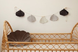 Moi Mili, pennant in velvet shell Silver pearl