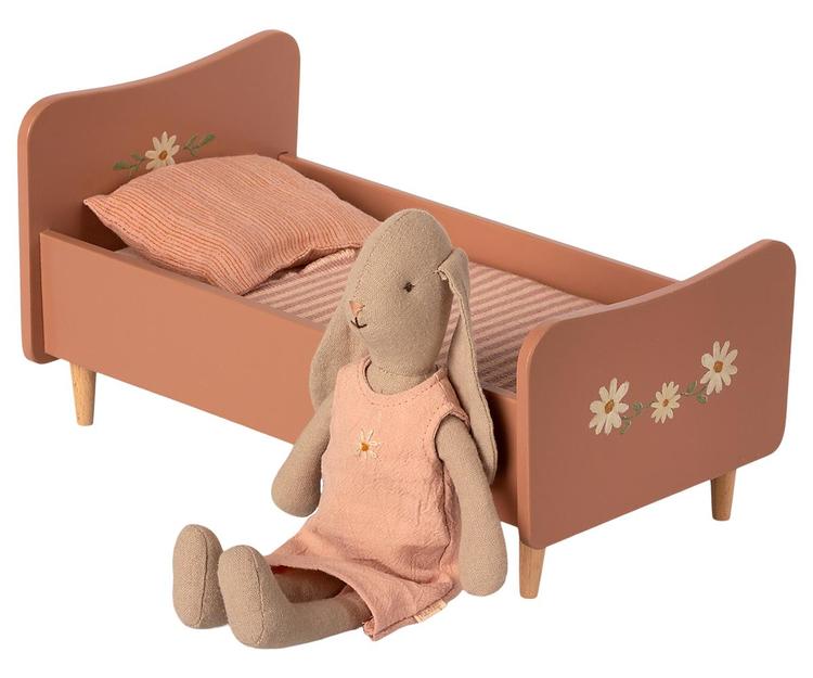 Maileg, wooden bed mouse, rose 