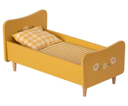 Maileg, wooden bed mouse, yellow