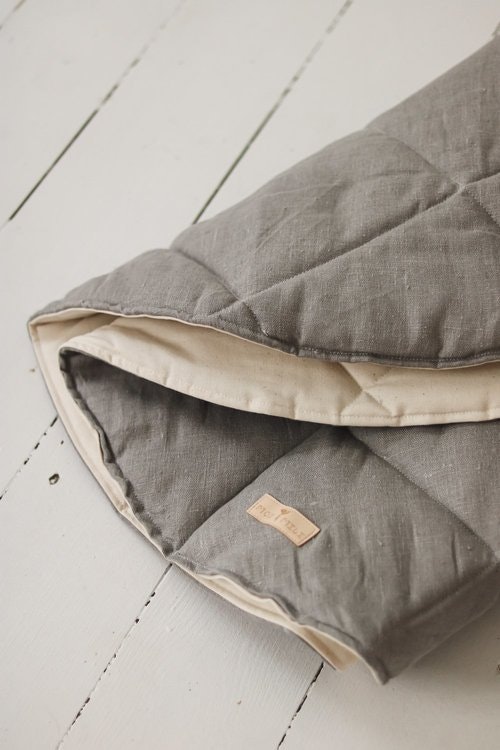 Moi Mili, linen play mat, gray linen