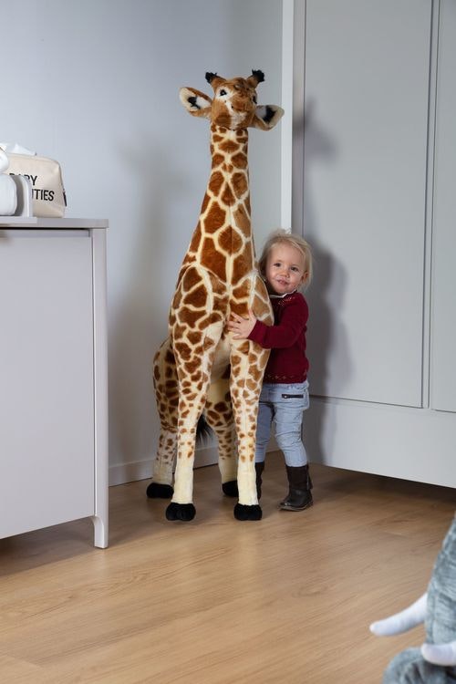 Stor giraff kramdjur 