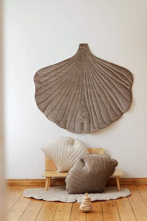 Moi Mili, play mat in velvet ginkgo, dark beige