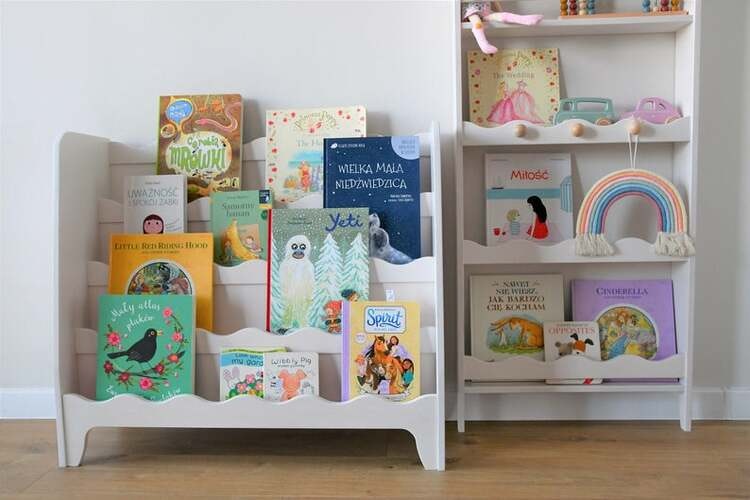 White floor book shelf for the children's room 