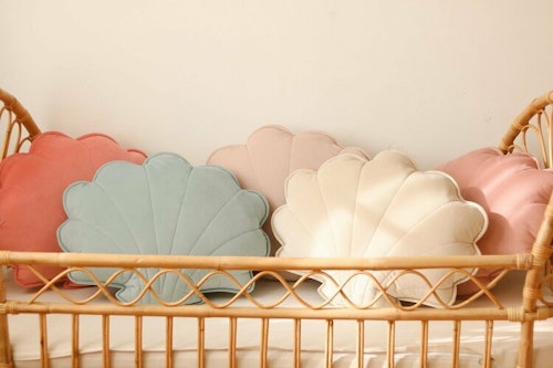 Moi Mili, pillow seashell, Powder mint