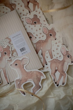 Mrs Mighetto, Paper Friends Roe Deers