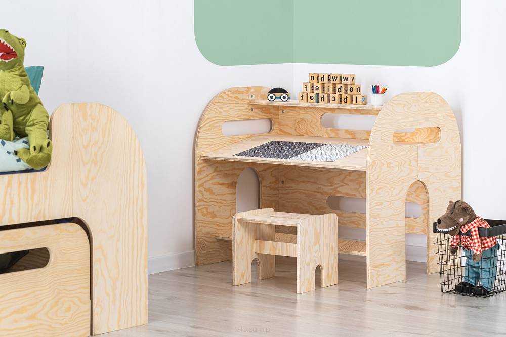 Babylove, desk with chair for the children's room 