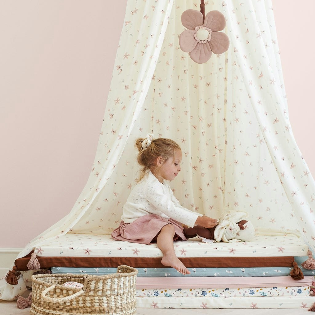 Cam cam, bed canopy, Windflower creme 