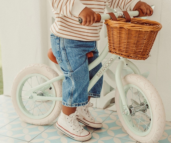 Banwood, Balance Bike First Go, Allegra white spring bike 