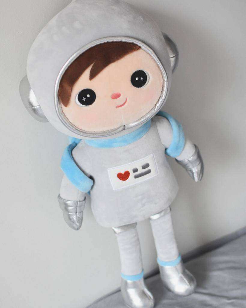 Astronaut, stor docka med namn 