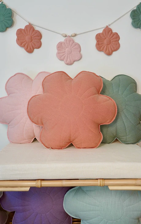 Moi Mili, kudde i linne, Bloom Coral Pink 