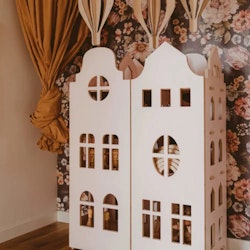 The Screen - dollhouse / wardrobe 5 in 1