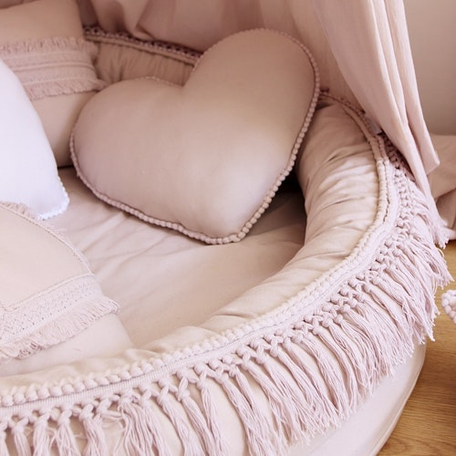 Powder pink Cotton & Sweets boho junior nest