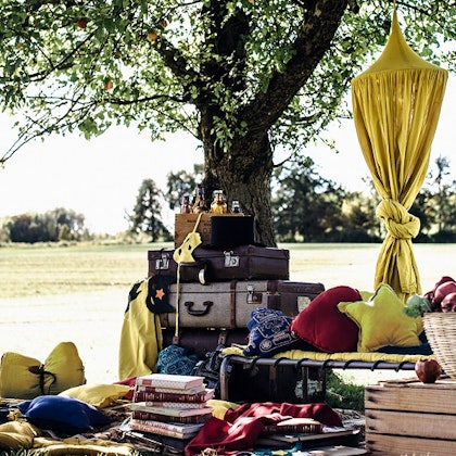 Numero 74, bed canopy with LED lights, sunflower yellow