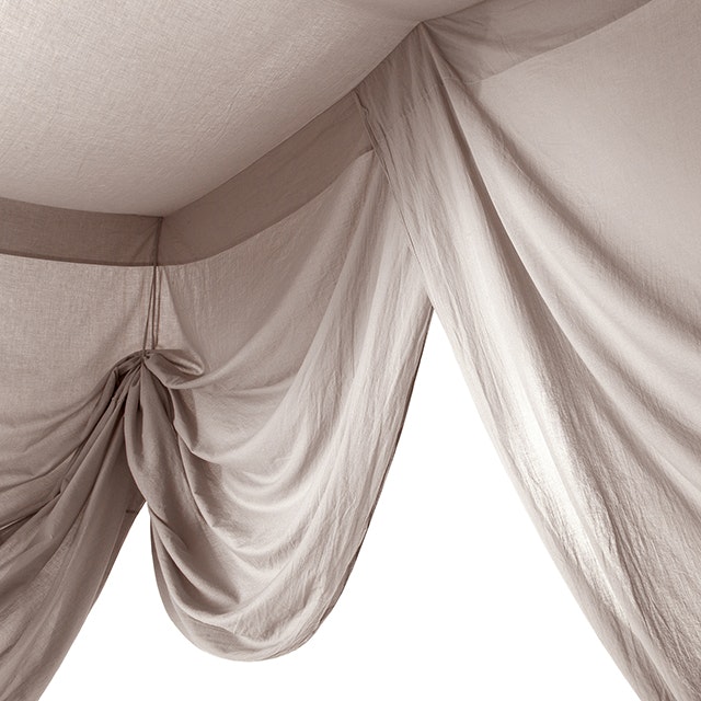 Numero 74, Bed drape bed canopy, Powder 