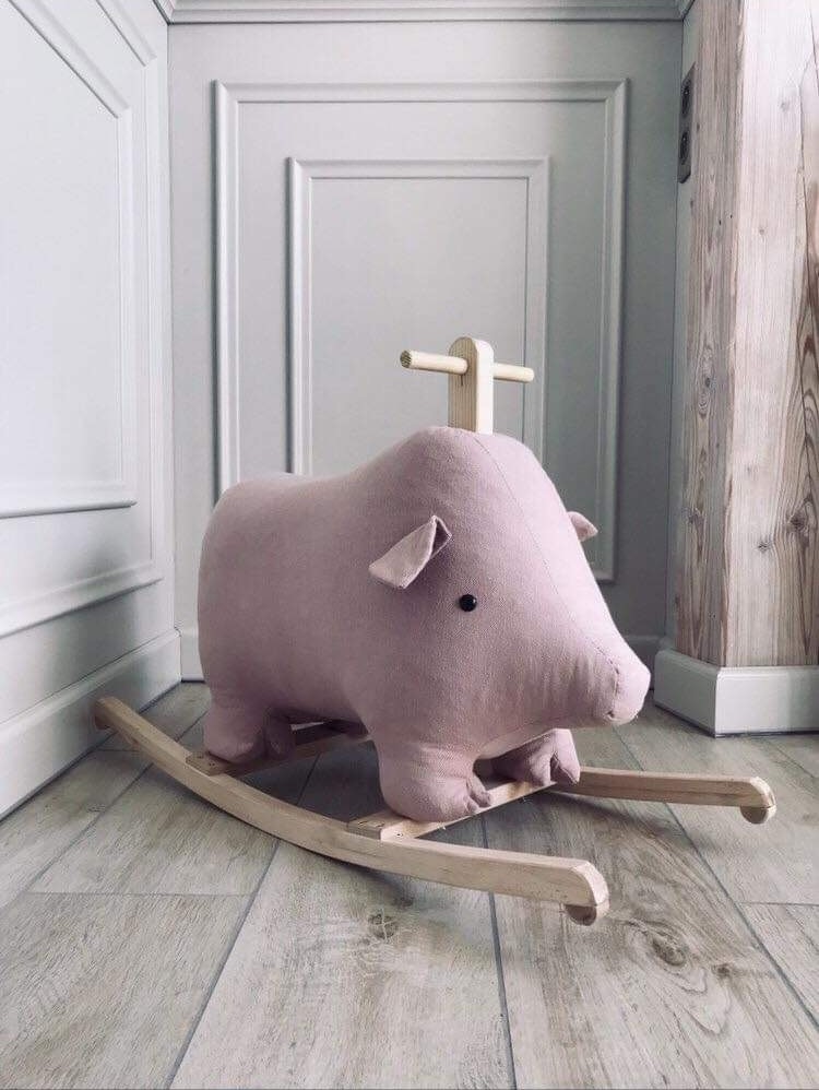 Rocking cheap pig toy