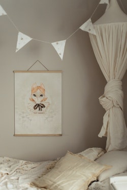 Mrs Mighetto, poster Miss Märta