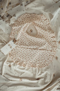 Mrs Mighetto, haklapp Rost Ditsy Jolly Bee