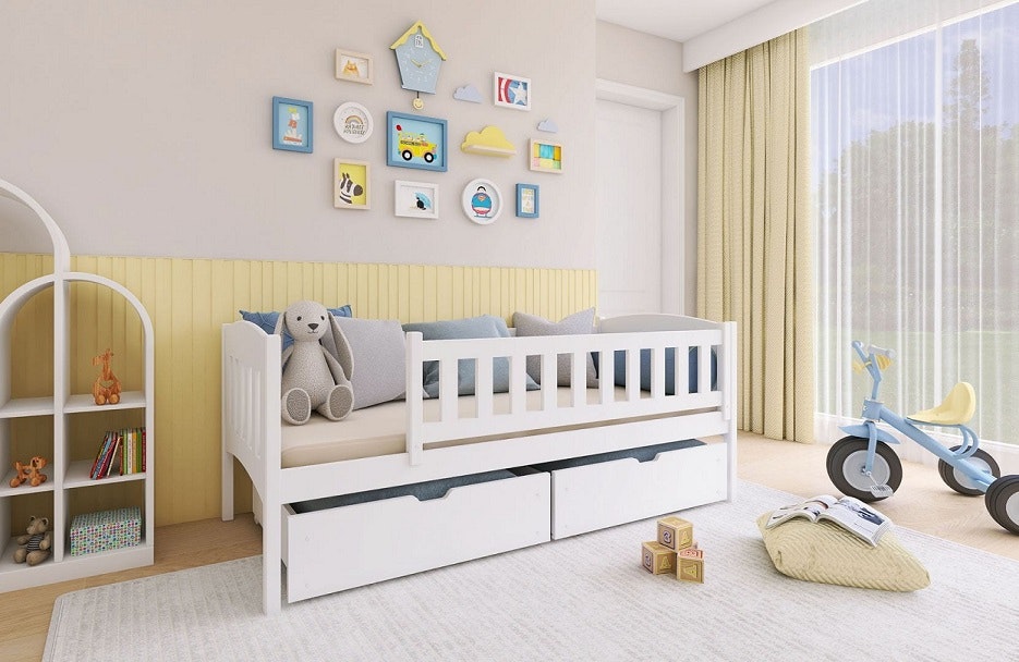 Children's bed with barrier, daybed George Children's bed with barrier, daybed George