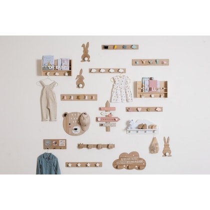 Hanger hook board animals multicolored