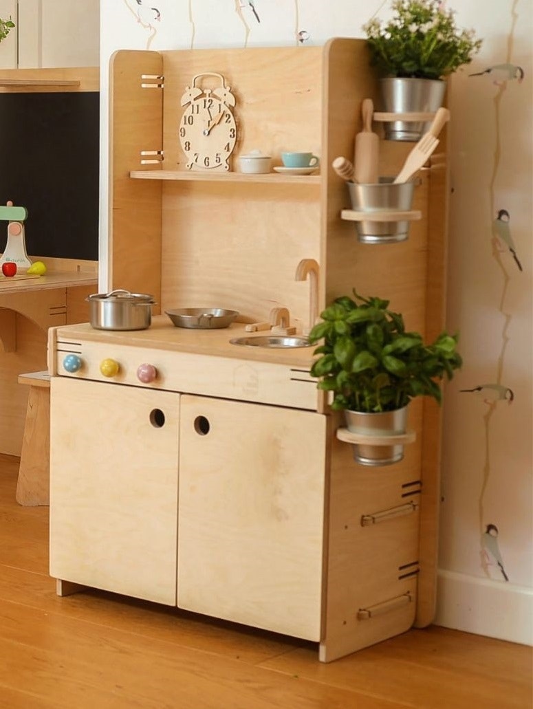 Toy kitchen with stove - Babylove.se