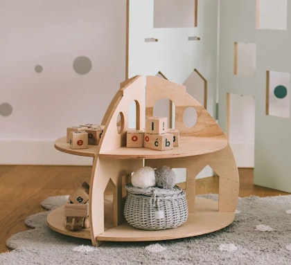 Floor shelf house, Rotunda House