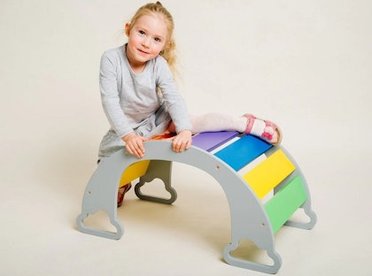 Climbing swing for the children's room, grey rainbow