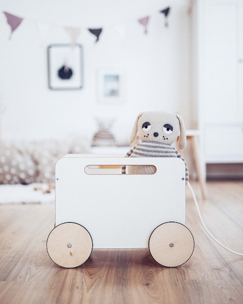 Toy storage on wheels, Ooh noo