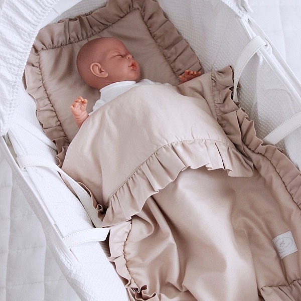 Nude newborn bäddset med kudde och täcke, Cotton & Sweets 