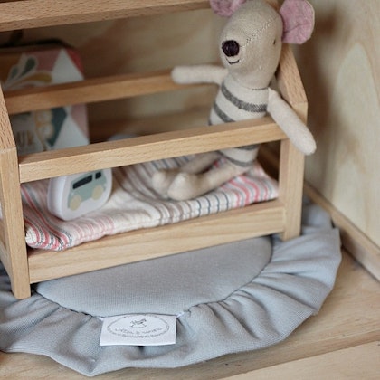 Light grey round carpet with flounce for the dollhouse, Cotton & Sweets